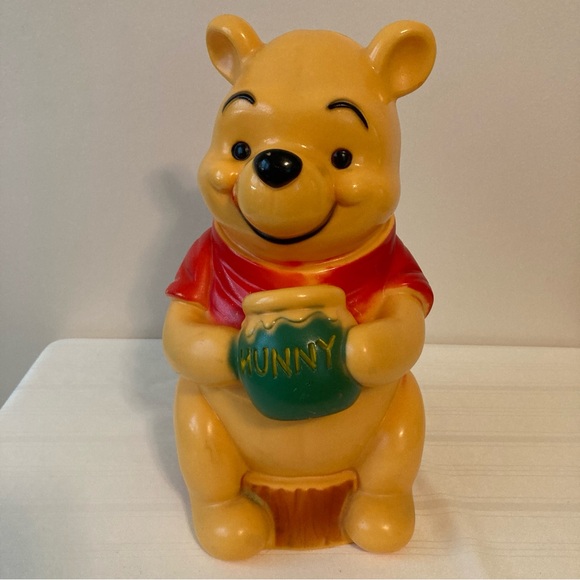 Vintage 1970’s Sears Winnie the Pooh Blow Mold Coin Bank Walt Disney Production - Picture 1 of 9